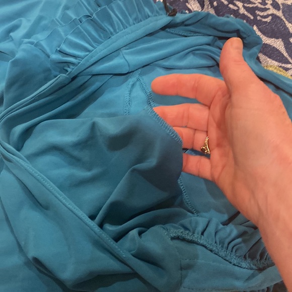 Clientele top.  Sleeveless. No size tag. M? - Picture 6 of 6